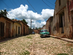 [SC-0024] RECORRIDO COLONIAL Y ARQUITECTURA COLONIAL TRINITARIA